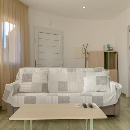 Fuer 4 Personen Ca 60 Qm In Empuriabrava, Costa Brava Golf De Roses Empuriabrava