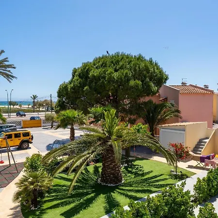 Fuer 4 Personen Ca 60 Qm In Empuriabrava, Costa Brava Golf De Roses * Empuriabrava