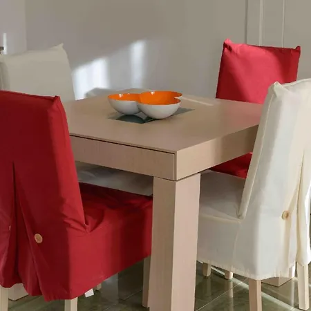 Fuer 4 Personen Ca 60 Qm In Empuriabrava, Costa Brava Golf De Roses Empuriabrava
