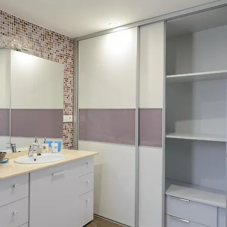 Apartment Fuer 4 Personen Ca 60 Qm In Empuriabrava, Costa Brava Golf De Roses