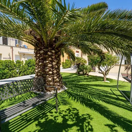 Apartment Fuer 4 Personen Ca 60 Qm In Empuriabrava, Costa Brava Golf De Roses *